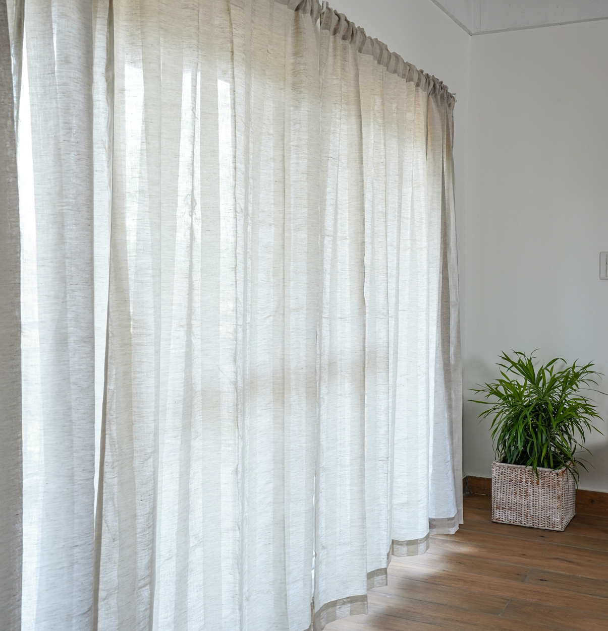 Buy Customizable Linen Semi Sheer Curtain - Broad Stripe - Beige/White –  Thoppia