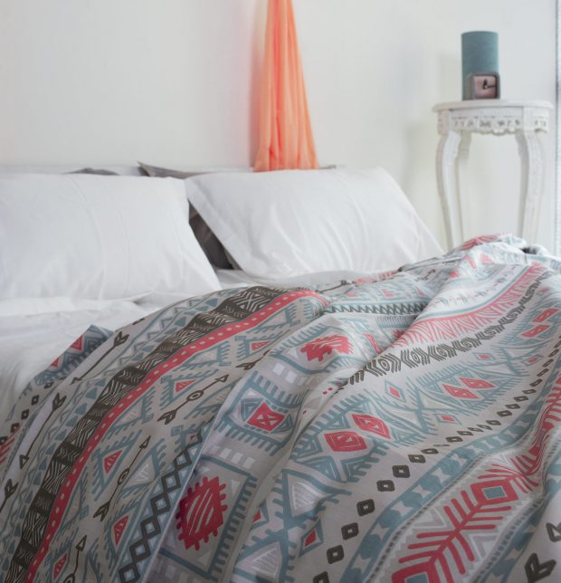 Aztec Cotton Bed Sheet – Red- With 2 pillow covers