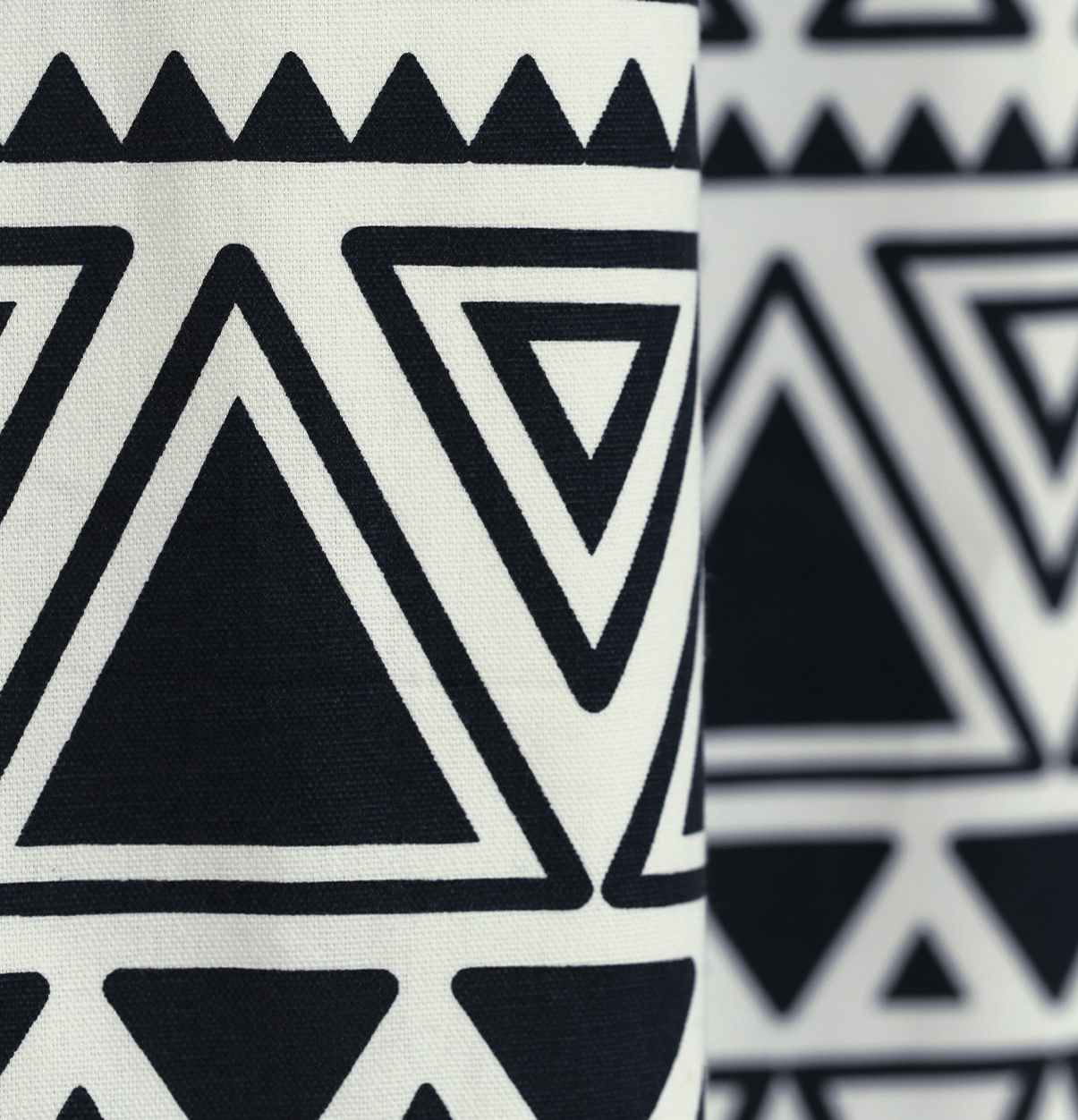 Customizable Floor Cushion, Cotton – Magic Triangle – Black