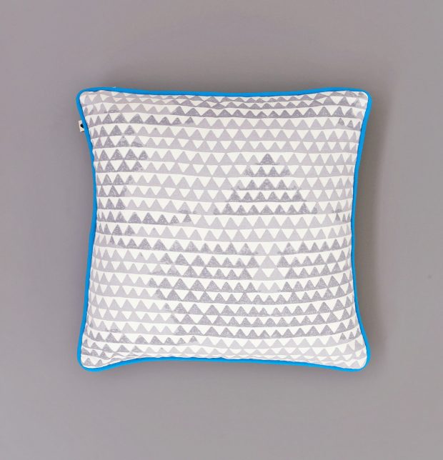 Star Triangle Cotton Cushion cover Grey/Blue16