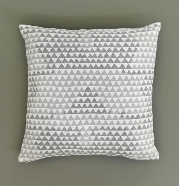 Customizable Cushion Cover, Cotton -  Star Triangles - Grey