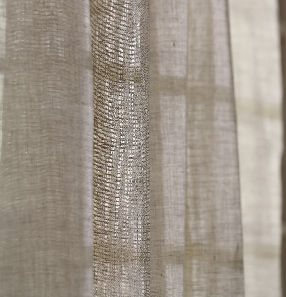 Buy Linen Sheer Fabric Oyester Grey – Thoppia