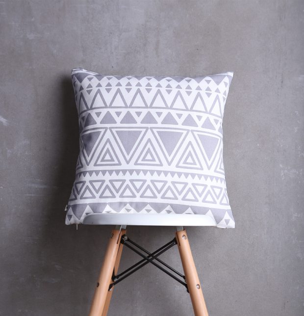 Customizable Cushion Cover, Cotton - Magic Triangle -  Grey