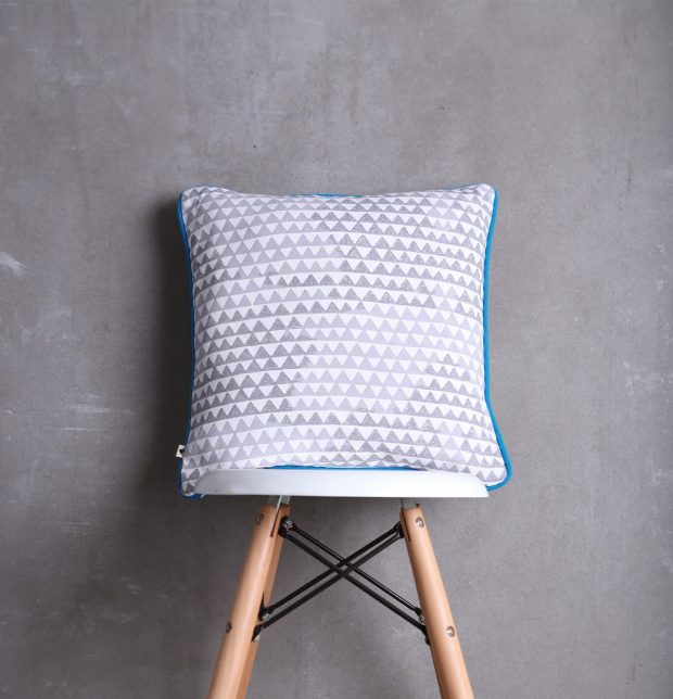 Star Triangle Cotton Cushion cover Grey/Blue16