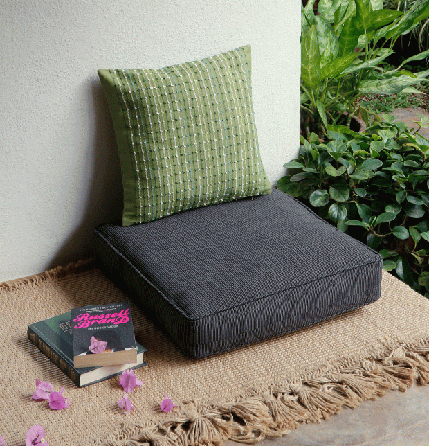Handwoven Cotton Cushion cover Greenbriar 16