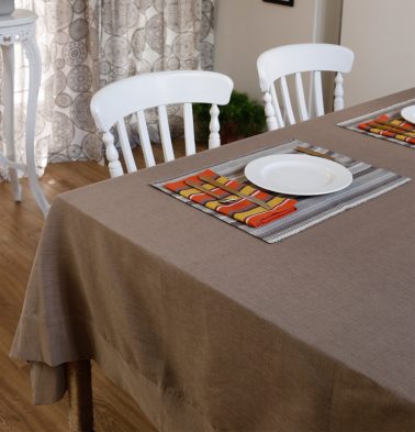 Textura Cotton Table Cloth Caribou Brown 60 x 90