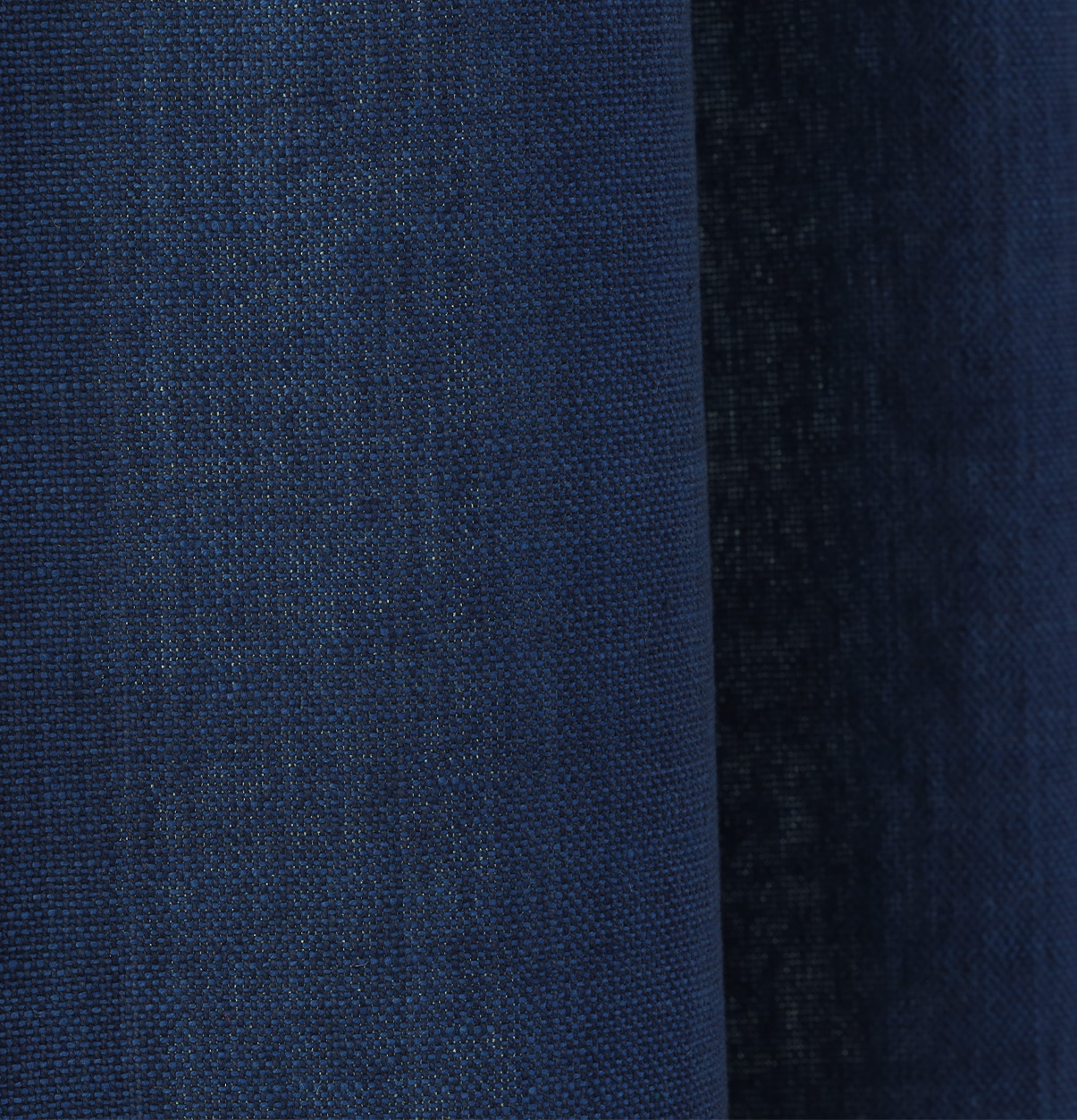 Buy Chambray Cotton Fabric Indigo Blue – Thoppia