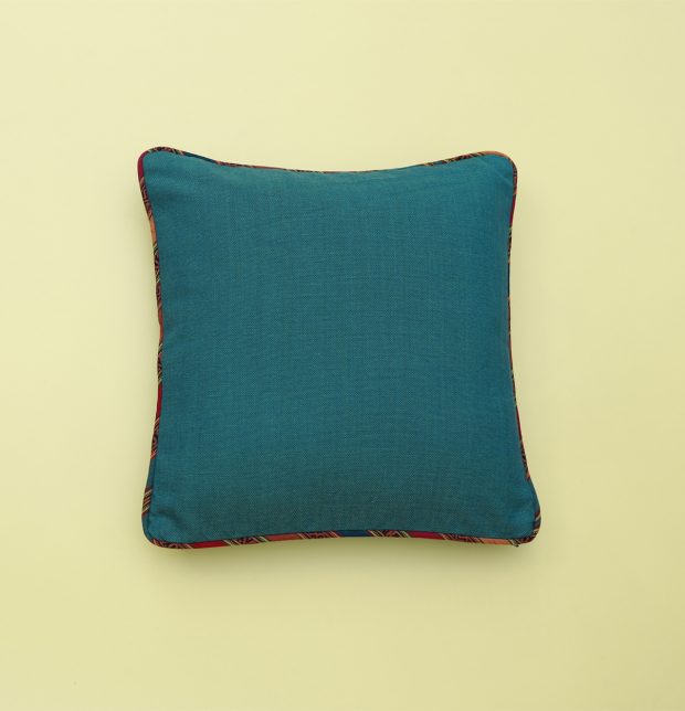 Ocean Depth Cotton Cushion cover with Vintage Piping 16