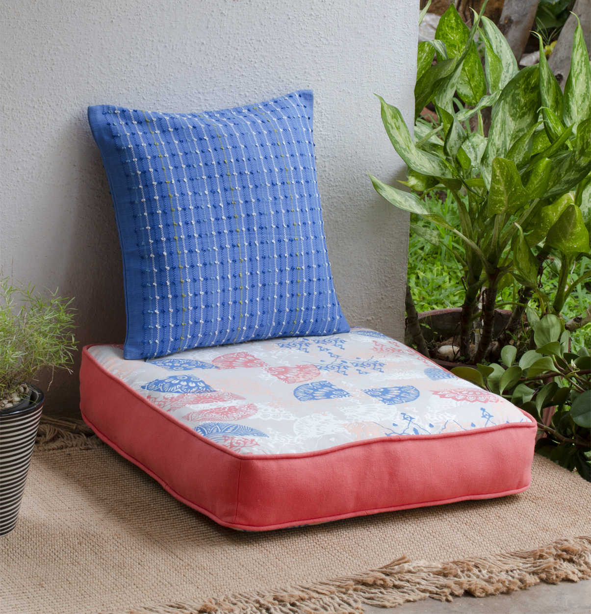 Chambray Scattered Printed Cotton Floor Cushion Blue/Red