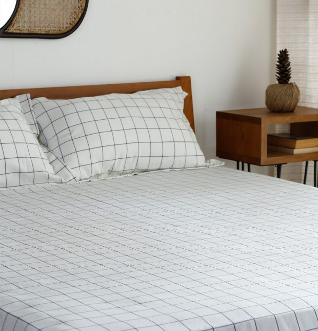 Lagom Chequered Bedsheet Blue/White- With 2 pillow covers