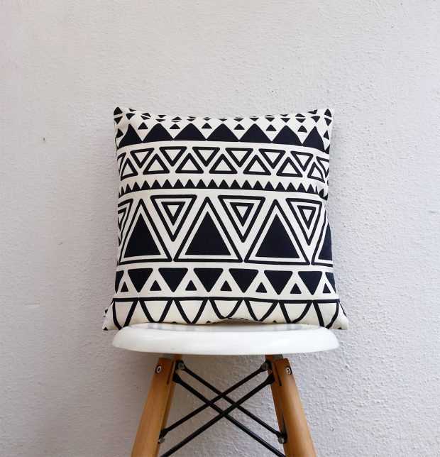 Customizable Cushion Cover, Cotton - Magic Triangle -  Black/Beige