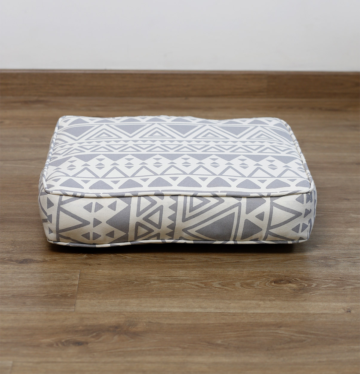 Customizable Floor Cushion, Cotton – Magic Triangle – Grey/Beige