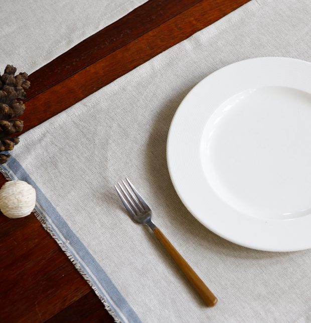 Selvedge Linen Table Mats Neutral/Blue - Set of 6