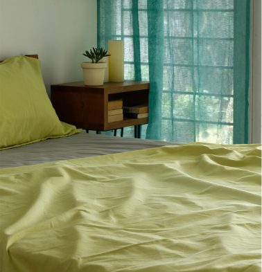 Solid Cotton Bed Sheet Lemon Green – With 2 pillow covers