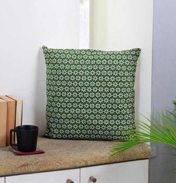 Flora Printed Cushion cover Green/White 18
