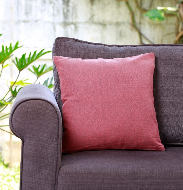 Chambray Cotton Cushion cover Chrysanthemum Pink 16