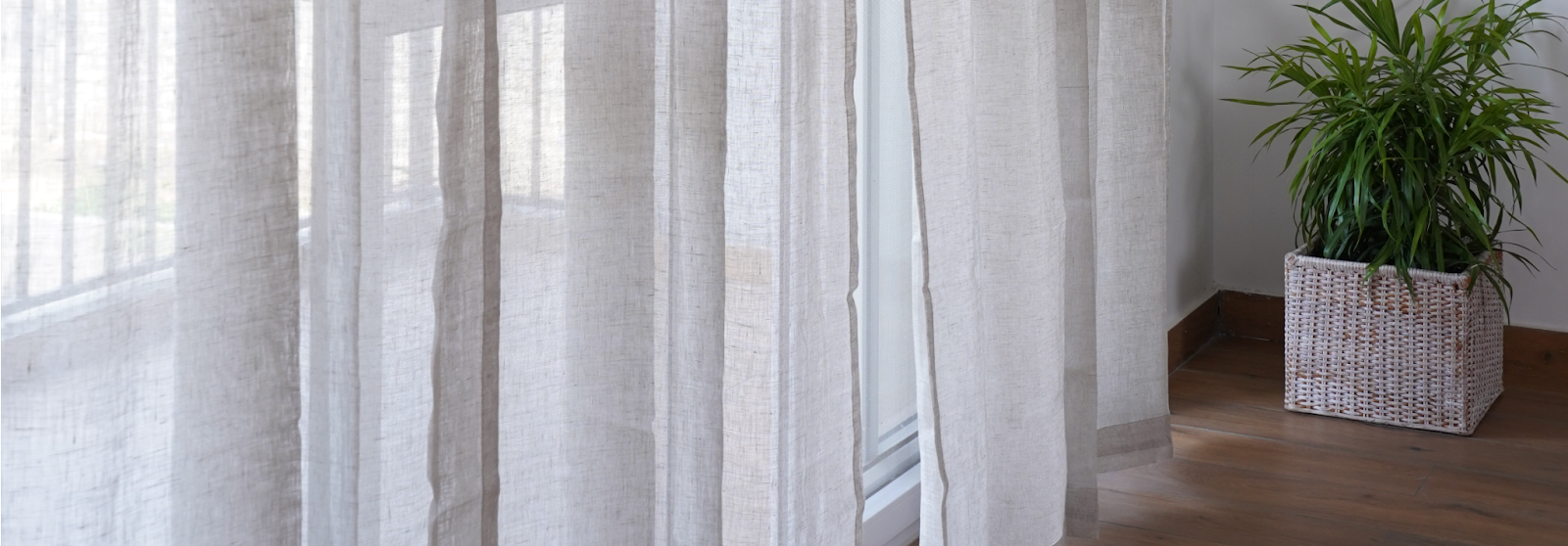 Everything You Need To Know About Different Types of Curtains