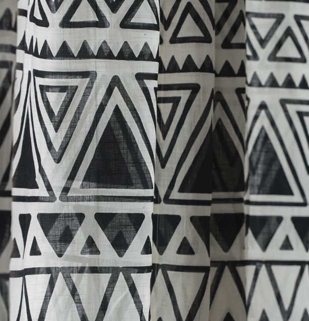 Magic Triangle Slub Sheer Cotton Curtain Black/Beige