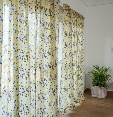 Customizable Slub Sheer Curtain, Cotton – Retro Circles – Yellow