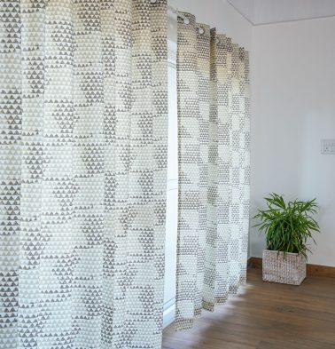 Customizable Curtain, Cotton -Star Triangles – Beige