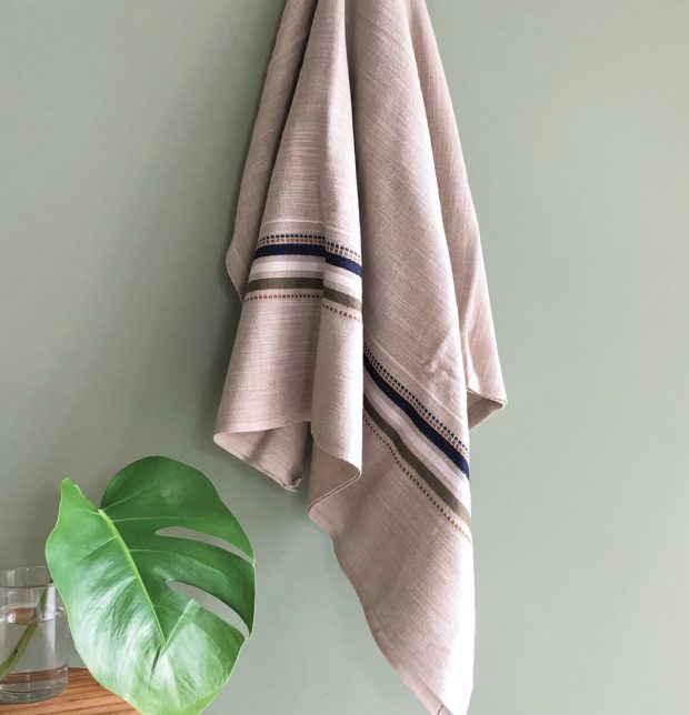 Thorth | Premium Cotton Bath Towel | Beige / Green