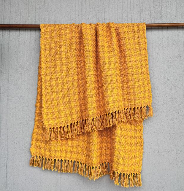 Houndstooth Handwoven Cotton Throw Yellow