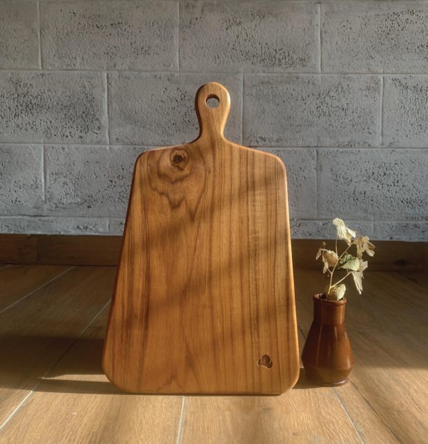 Organic Teak Wooden Chopping / Serving Board |Trapeze | 34 cm