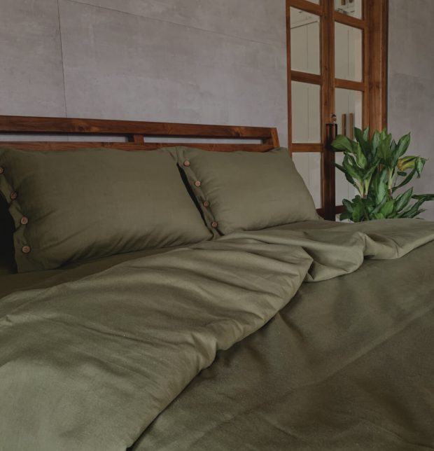 Linen Fitted Bedsheet Mosstone Green