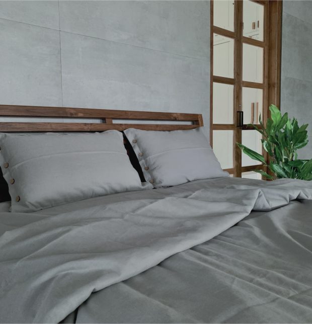 Linen Bed Sheet -  Glacier Grey - With 2 pillow covers