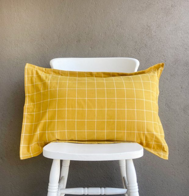 Lagom Chequered Cotton Pillow Cover Mustard / White
