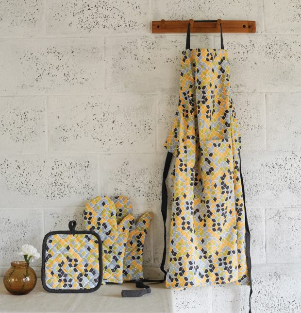 Retro Print Cotton Kitchen Essentials Combo Yellow