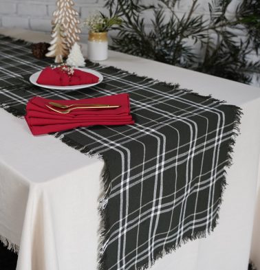 Table Runner Broad Checks Deep Green & Solid Red Napkin Combo