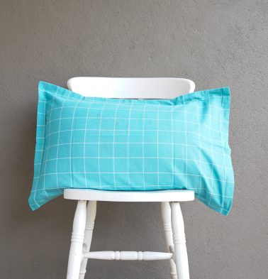 Lagom Chequered Cotton Pillow Cover Teal Blue/White