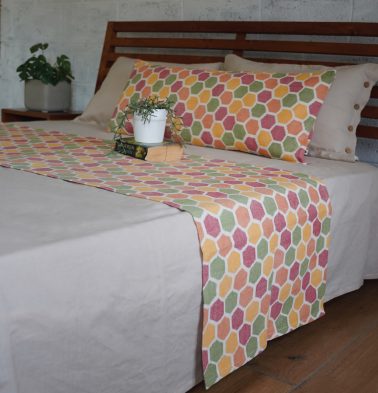 Ikat Vibrant Hexagon Bed Runner & Cushion Cover Combo